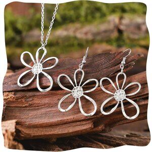 Lightweight Daisy Flower Jewelry Set - Ideal for Casual or Elegant Occasions